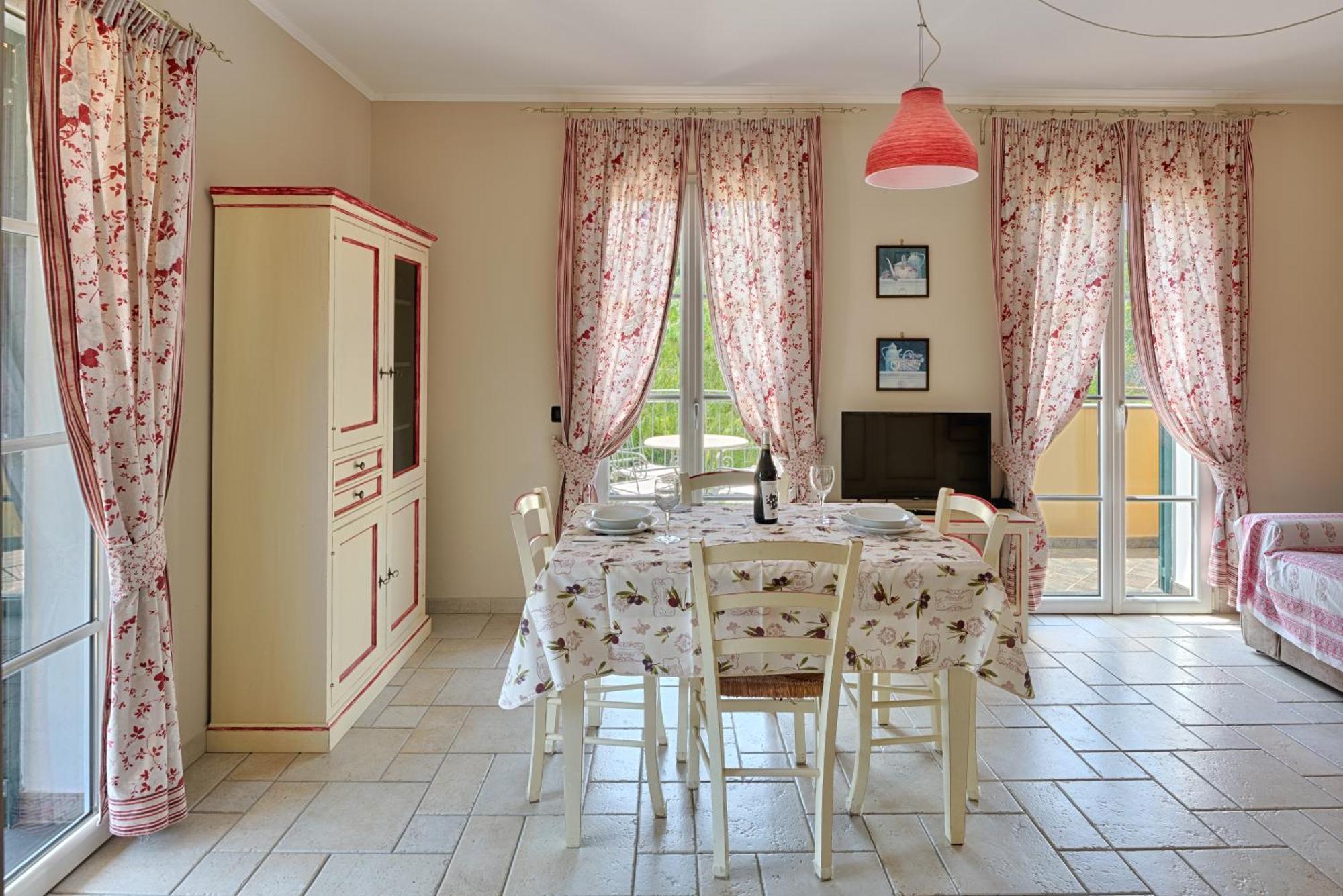 Casa Vacanze Nel Giardino Di Renzo Імперія Екстер'єр фото